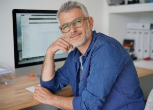 Arbeit im Home-Office: Was lässt sich steuerlich absetzen?